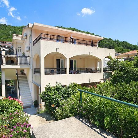 Apartments Raicevic 부드바 외부 사진