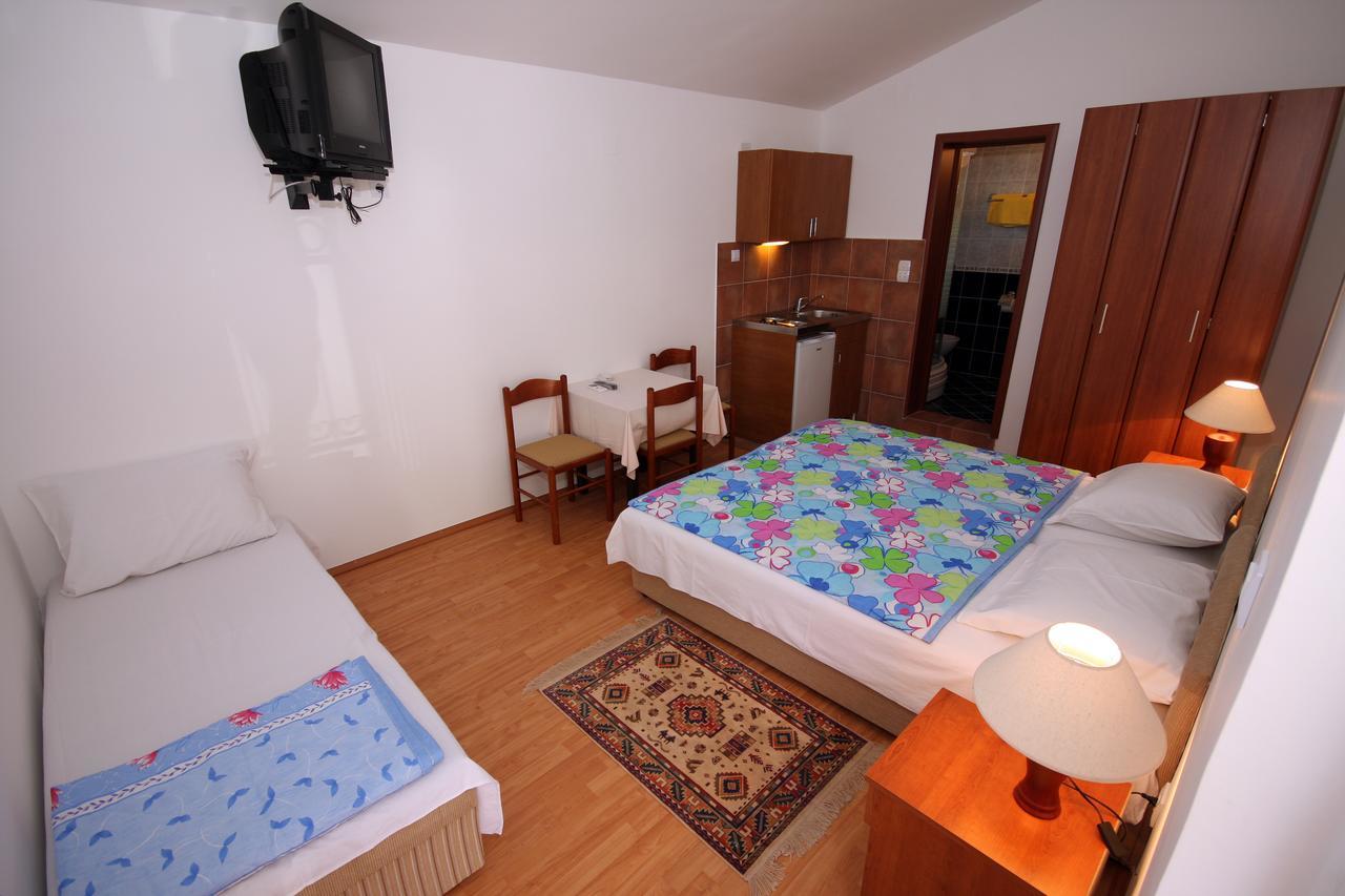 Apartments Raicevic 부드바 외부 사진
