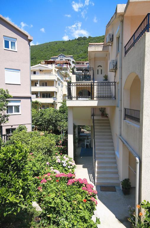Apartments Raicevic 부드바 외부 사진
