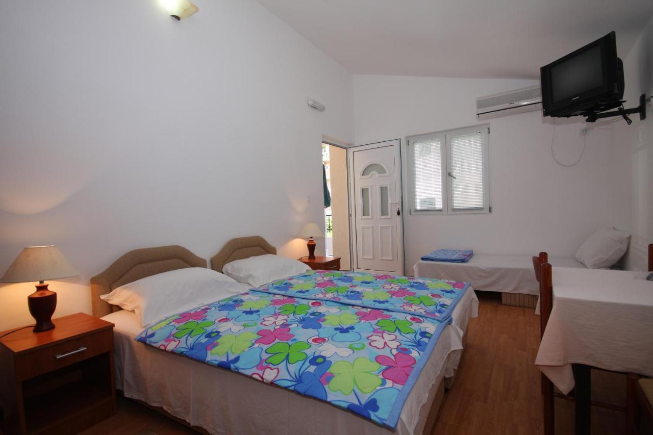 Apartments Raicevic 부드바 객실 사진